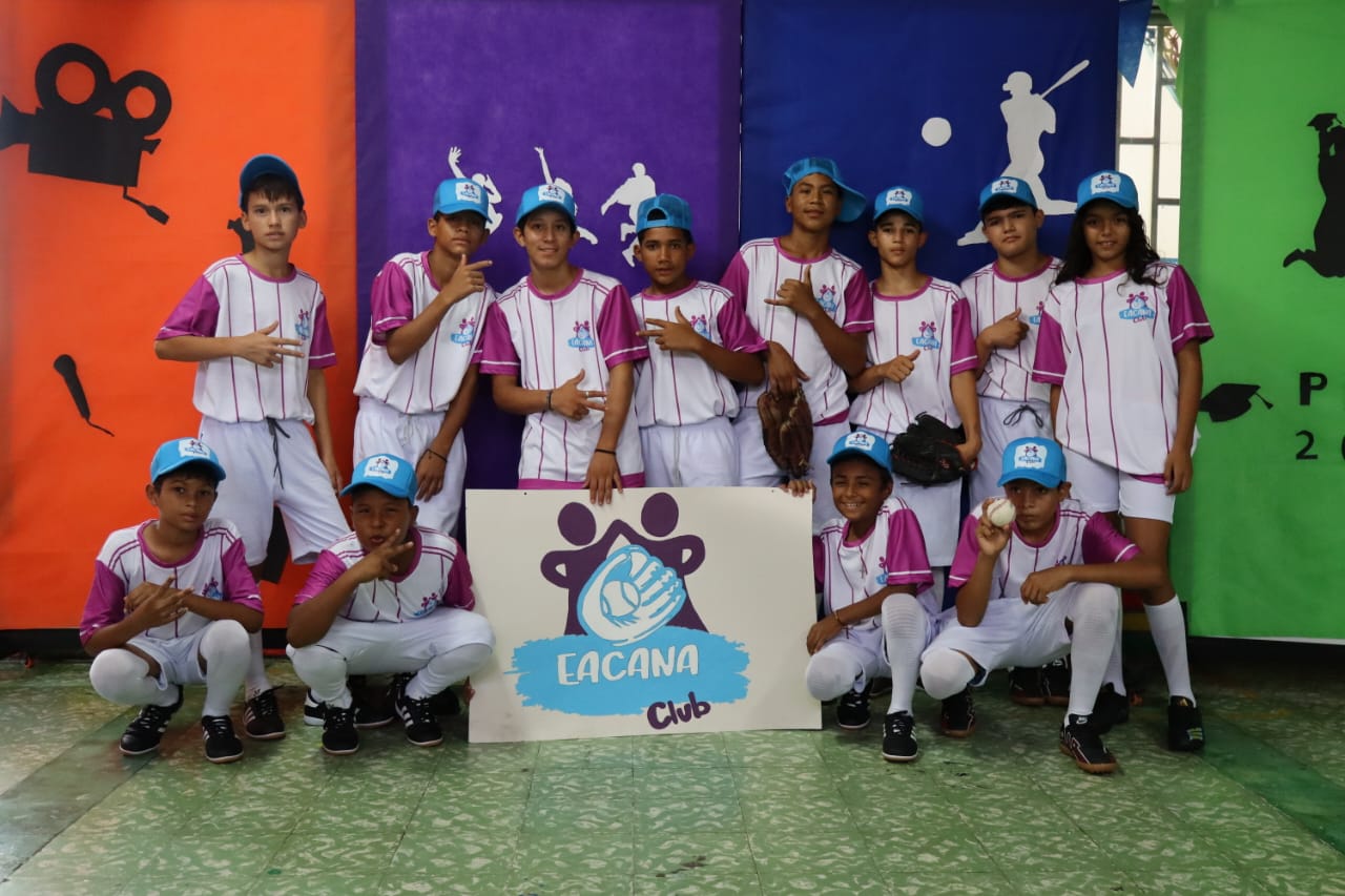 Equipo de béisbol del EACANA (foto principal)